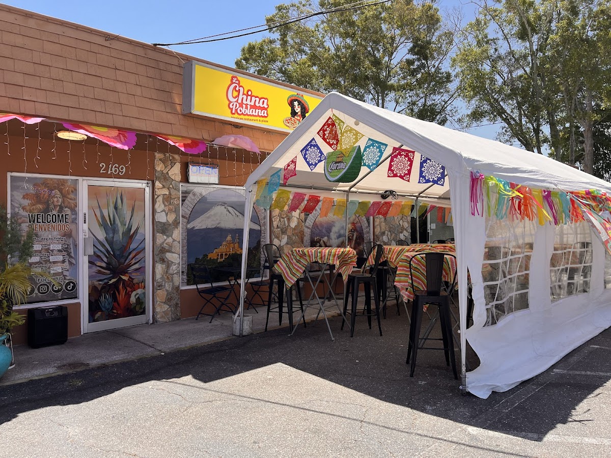 La China Poblana Mexican Restaurant & Pizza